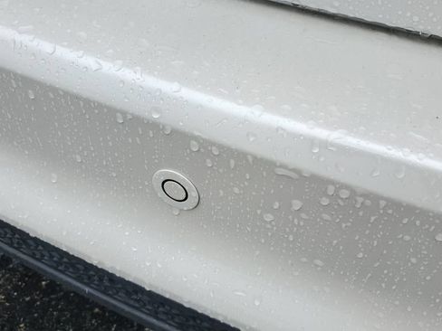 Used 2013 Ford Focus Titanium FWD image 26