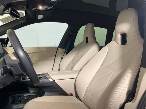 Certified 2025 BMW iX xDrive50 AWD/4WD image 21