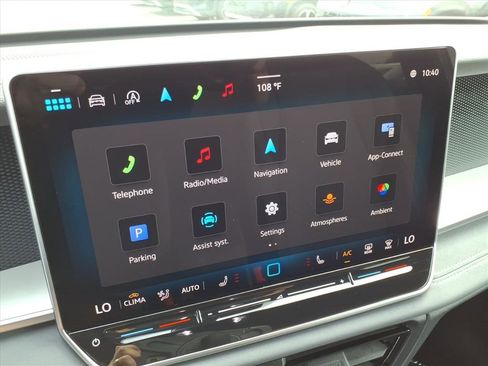 New 2026 Volkswagen Tiguan SE R-Line image 17