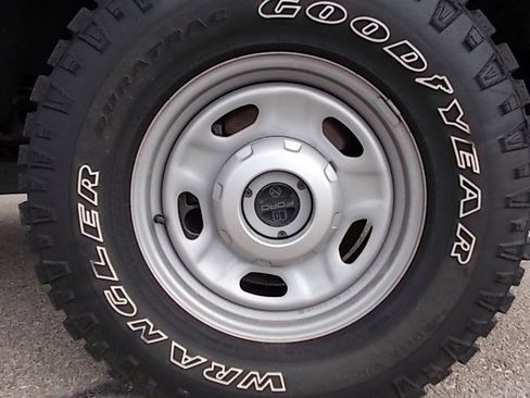 Used 2024 Ford F250 XL w/ 360-Degree Camera Package image 25