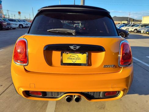 Used 2014 MINI Cooper S image 5