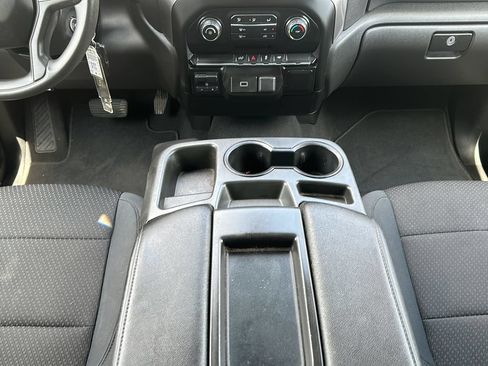 Used 2019 Chevrolet Silverado 1500 Custom w/ Custom Value Package RWD image 16