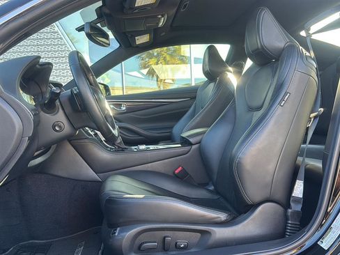 Used 2017 INFINITI Q60 3.0t Sport image 11