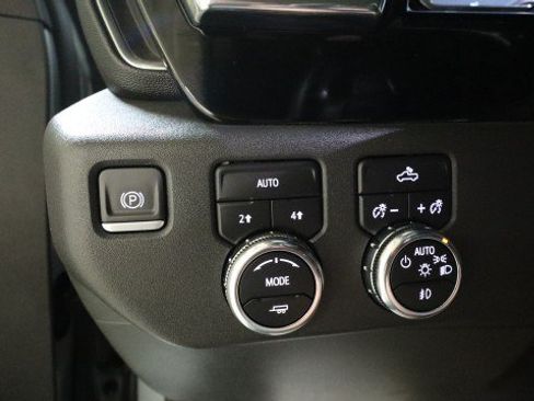 Used 2023 GMC Sierra 1500 Elevation AWD/4WD image 16