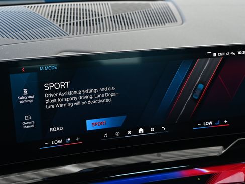 New 2027 BMW M5 w/ Executive Package AWD/4WD image 41