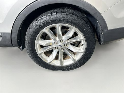 Used 2014 Ford Explorer Limited w/ Equipment Group 302A image 11