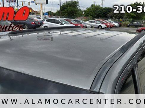 Used 2012 Jeep Liberty Sport image 9