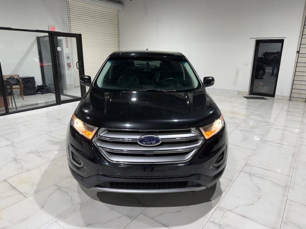 Used 2015 Ford Edge Titanium w/ Equipment Group 301A AWD/4WD image 2