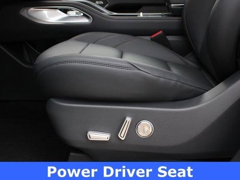 New 2026 Lincoln Nautilus Premier w/ Equipment Group 102A image 32