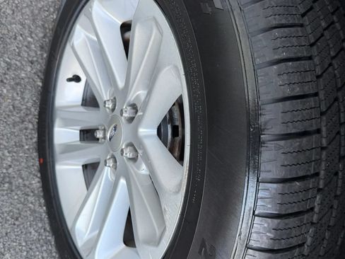 Used 2014 Ford Explorer XLT AWD/4WD image 39