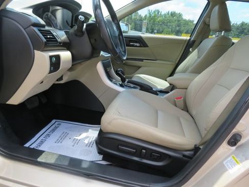 Used 2015 Honda Accord EX-L image 20