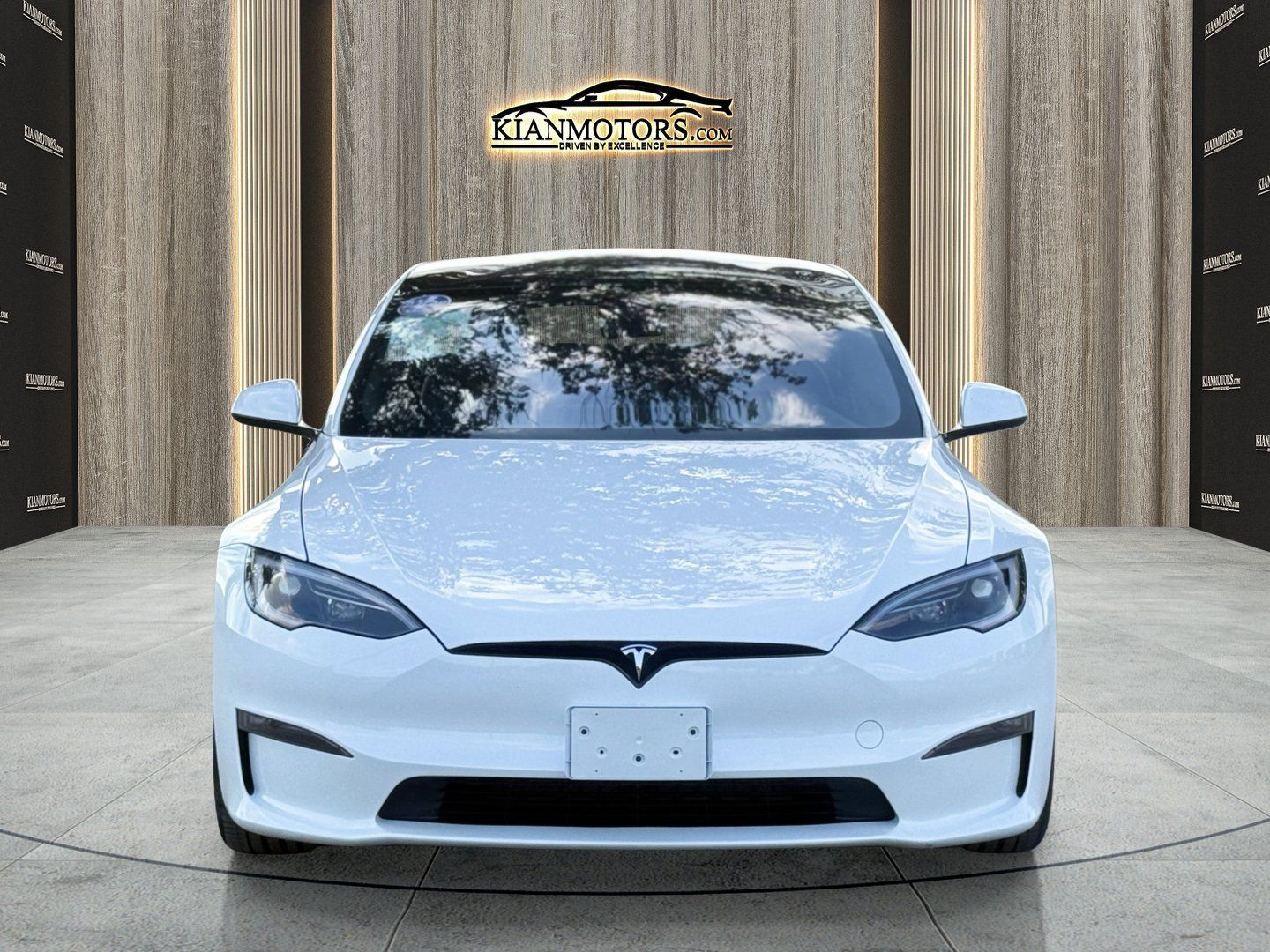 Used 2024 Tesla Model S Plaid AWD/4WD image 5