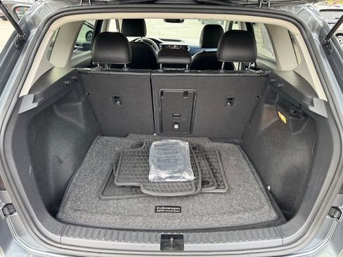 Used 2022 Volkswagen Taos SE image 31