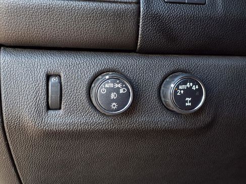 Used 2021 GMC Canyon AT4 image 20