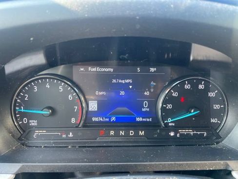 Used 2020 Ford Explorer XLT w/ Equipment Group 202A AWD/4WD image 26