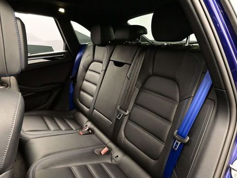 Certified 2025 Porsche Macan Turbo image 14