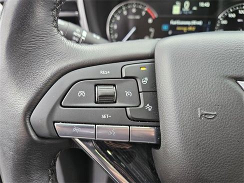 Certified 2025 Cadillac XT6 Premium Luxury image 27