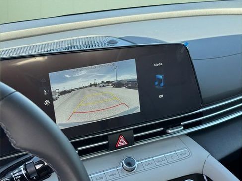 New 2026 Hyundai Elantra Limited FWD image 30