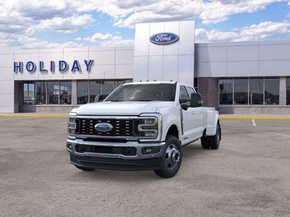 New 2026 Ford F350 Lariat w/ Lariat Ultimate Package