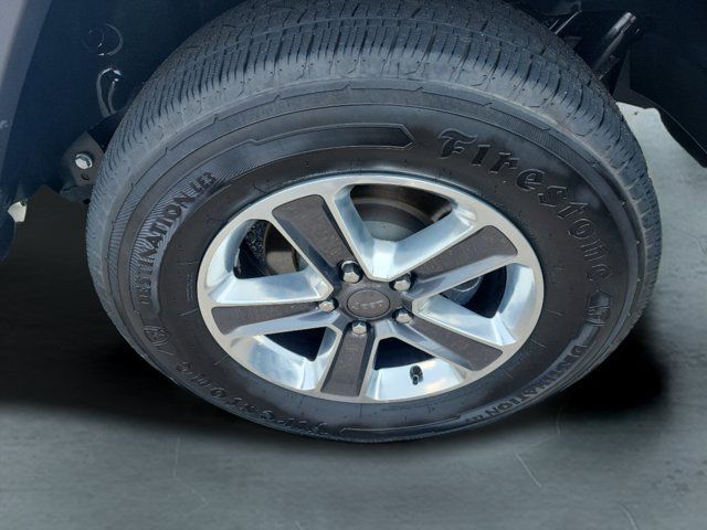 Certified 2020 Jeep Wrangler Unlimited Sahara AWD/4WD image 9