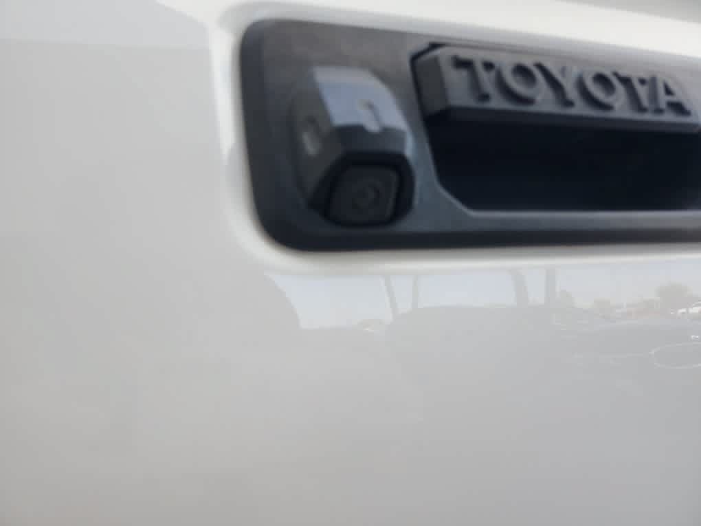 Used 2020 Toyota Tacoma SR AWD/4WD image 27