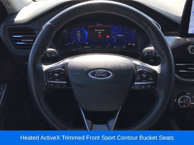 Used 2022 Ford Escape Titanium AWD/4WD image 8