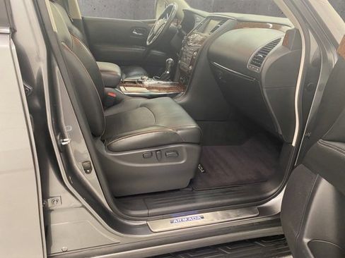 Used 2017 Nissan Armada Platinum w/ Interior Lighting Package image 20