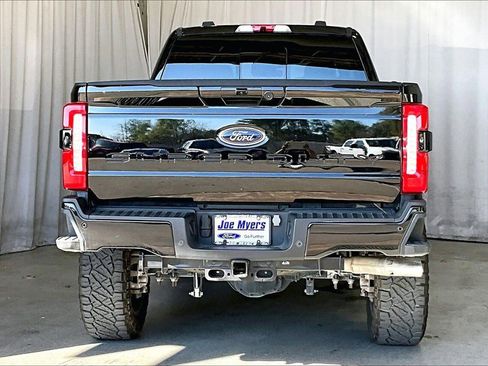 Used 2024 Ford F250 Lariat w/ Sport Appearance Package image 4