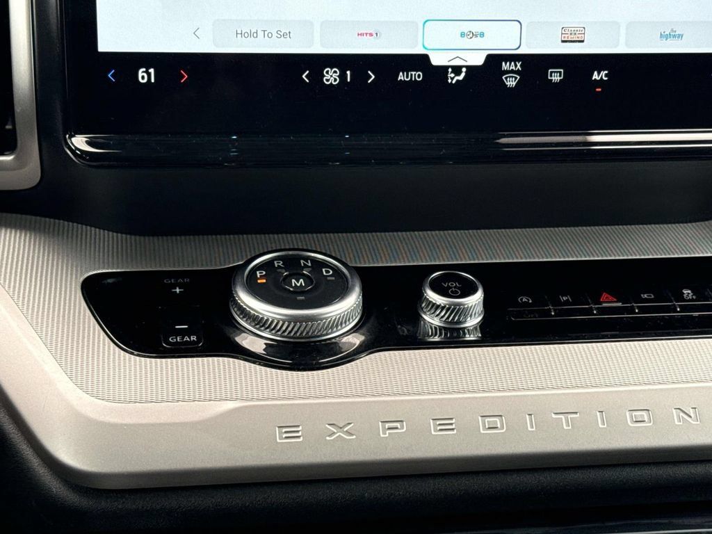 Certified 2025 Ford Expedition Max Active AWD/4WD image 20
