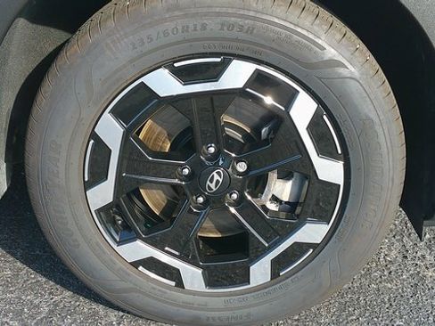 Used 2025 Hyundai Santa Fe SEL image 25