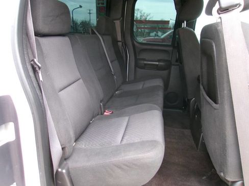 Used 2011 Chevrolet Silverado 2500 LT image 7