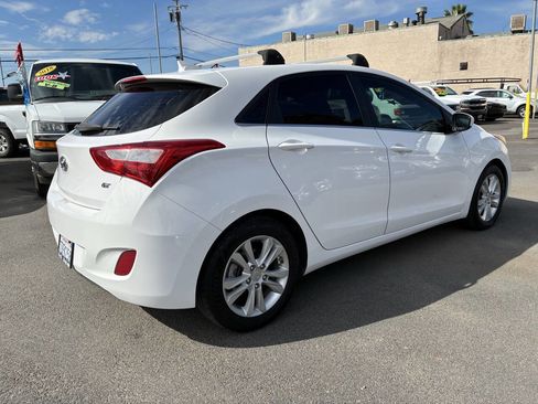 Used 2013 Hyundai Elantra GT image 2