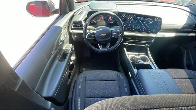 Used 2026 Chevrolet Traverse LT w/ LPO, Cargo Package FWD image 13