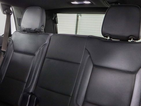 Used 2025 GMC Yukon Denali image 29