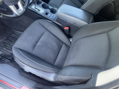 Used 2015 Subaru Outback 2.5i Premium AWD/4WD image 11