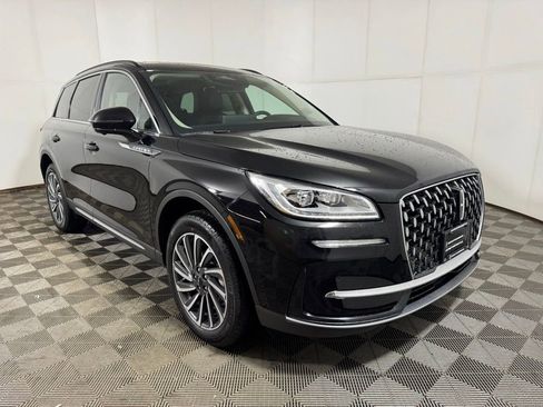 New 2026 Lincoln Corsair Premiere image 7