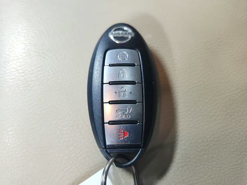 Used 2018 Nissan Armada Platinum w/ Captain Seat Package AWD/4WD image 15