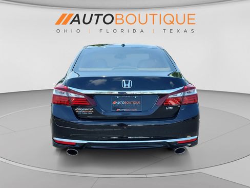 Used 2017 Honda Accord EX-L image 4