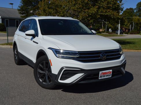 Used 2022 Volkswagen Tiguan SE image 21