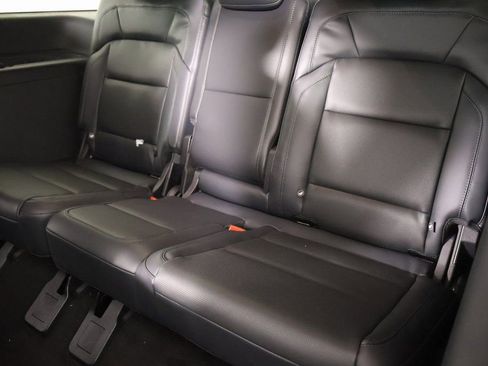 New 2025 Lincoln Navigator Reserve w/ Jet Appearance Package AWD/4WD image 13