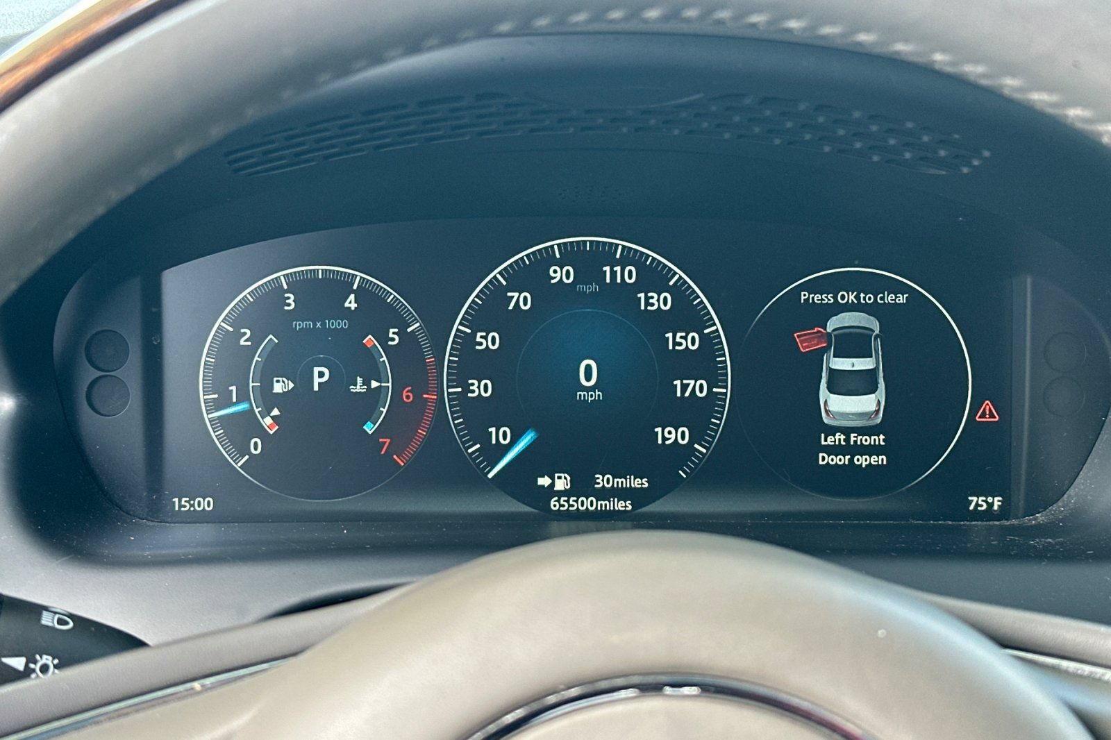 Used 2016 Jaguar XJ R-Sport RWD image 31