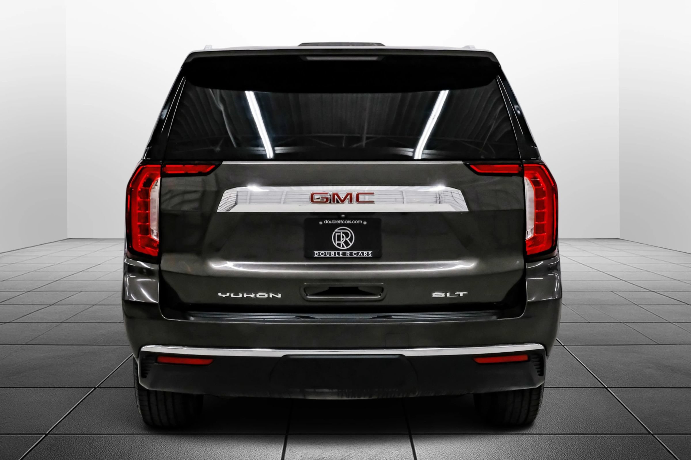 Used 2021 GMC Yukon SLT w/ SLT Luxury Plus Package RWD image 10