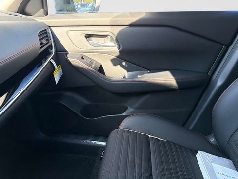 New 2026 Nissan Rogue SV w/ Rock Creek Premium Package AWD/4WD image 19