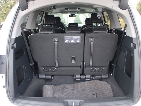 Certified 2024 Honda Odyssey Touring image 33