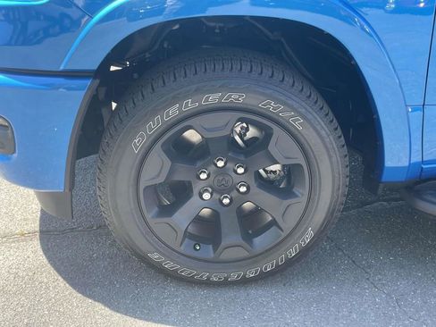 New 2026 RAM 1500 Big Horn AWD/4WD image 11