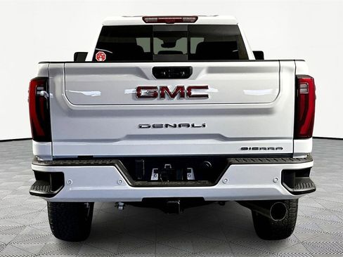 New 2026 GMC Sierra 2500 Denali w/ Denali Reserve Package image 5