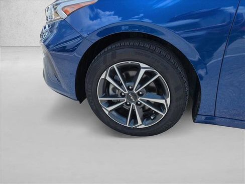 Used 2023 Kia Forte LXS w/ LXS Technology Package FWD image 22
