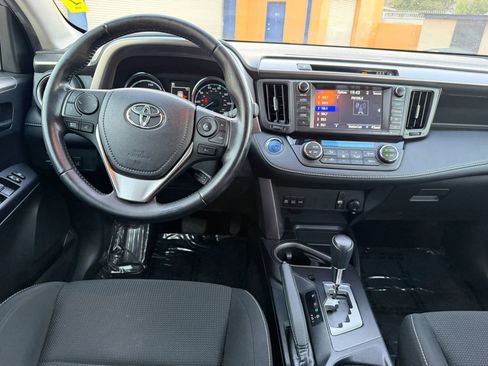 Used 2017 Toyota RAV4 XLE w/ All Weather Liner Package AWD/4WD image 21