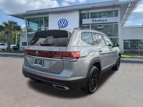 New 2026 Volkswagen Atlas SE FWD image 4