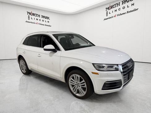 Used 2018 Audi Q5 2.0T Premium Plus w/ Premium Plus Package AWD/4WD image 7